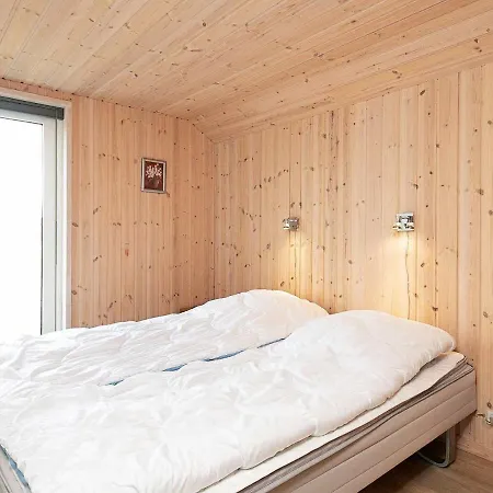 Five-bedroom In * Millinge