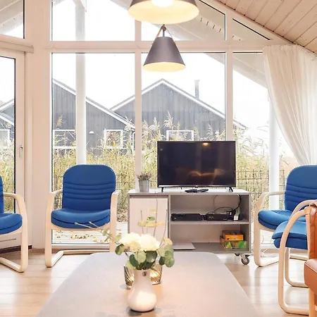 Five-bedroom In Tatil Evi *