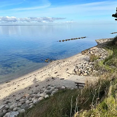 Luxury Retreat With - By Traum Millinge